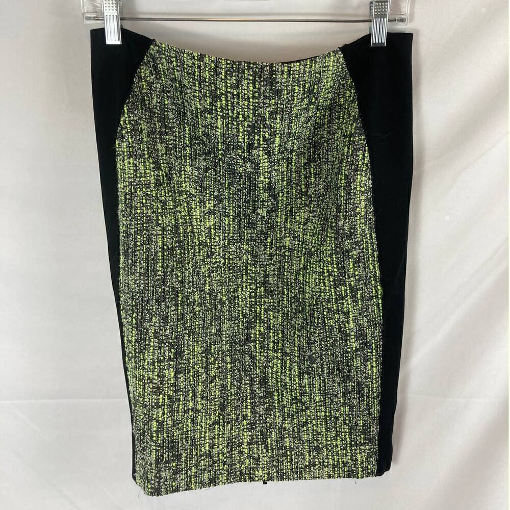 Elie Tahari Tweed Pencil Skirt Green Black Size 4